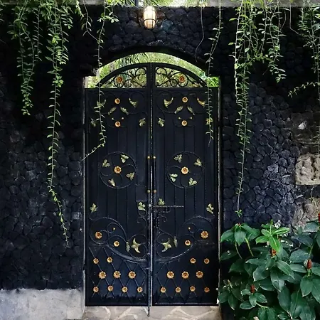 Villa Bukit Malas Amed  Exterior photo